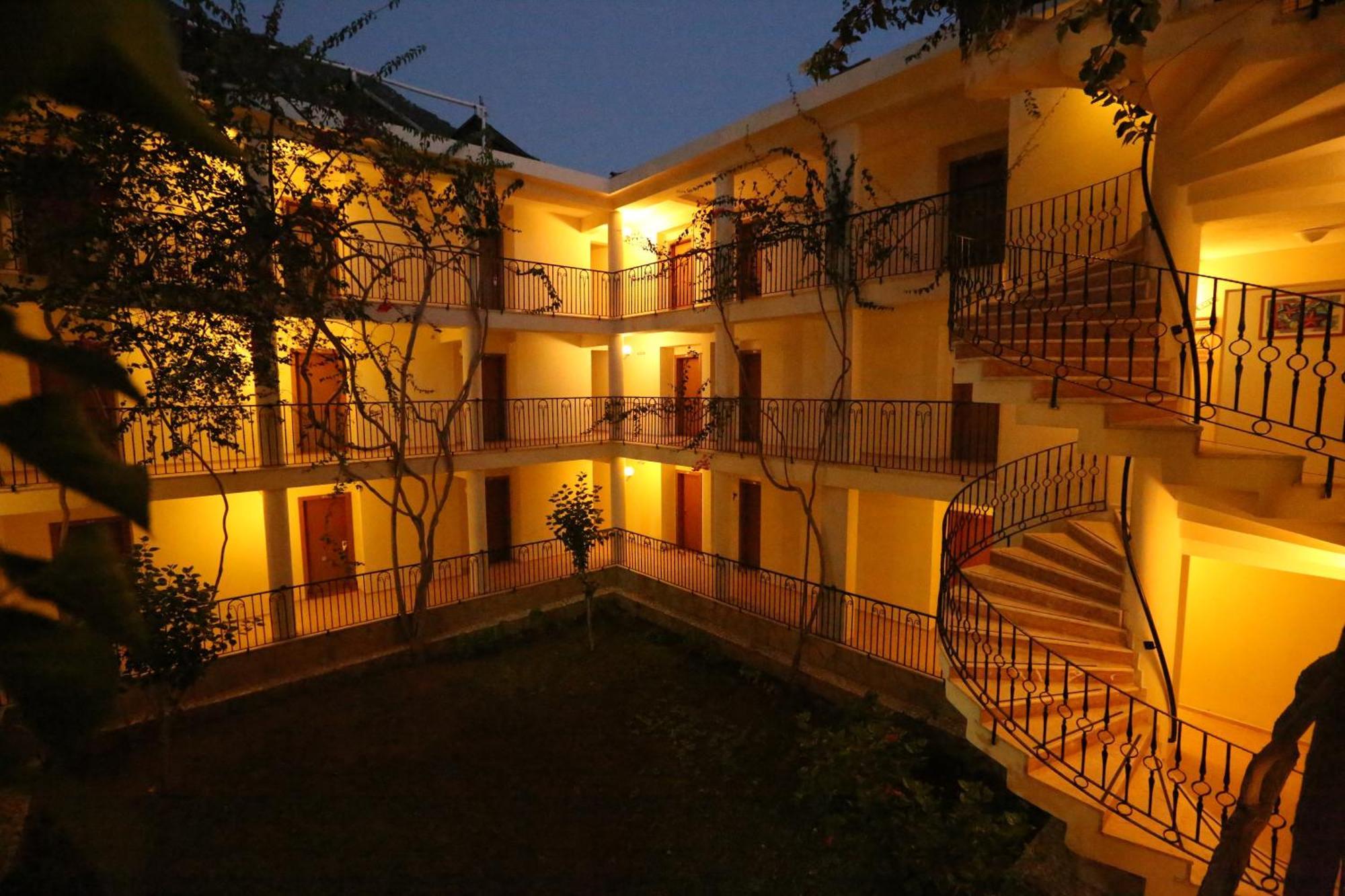 Mavruka Hotel Олудениз Экстерьер фото